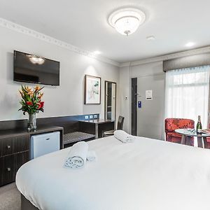 Deluxe King Room Adults Only